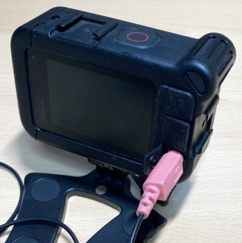 BUFFALOのピンマイクのプラグ