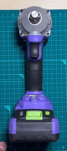 メルテックのMP-110の正面